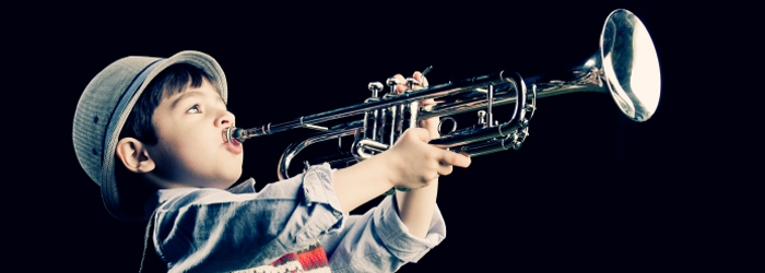 Blasinstrumente / Trompete, Flöte Blasinstrumente / Trompete, Flöte